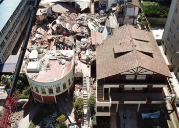 AHORA| Confirman la muerte de otra persona en el derrumbe del hotel de Villa Gesell