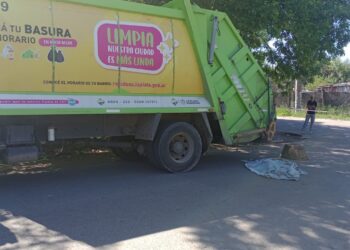 Horror en La Plata: un chiquito de 3 años murió al ser arrollado por un camión recolector