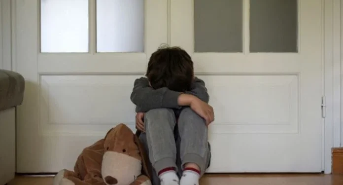 Aberrante: compañeros de colegio abusaron a un adolescente en Ituzaingó