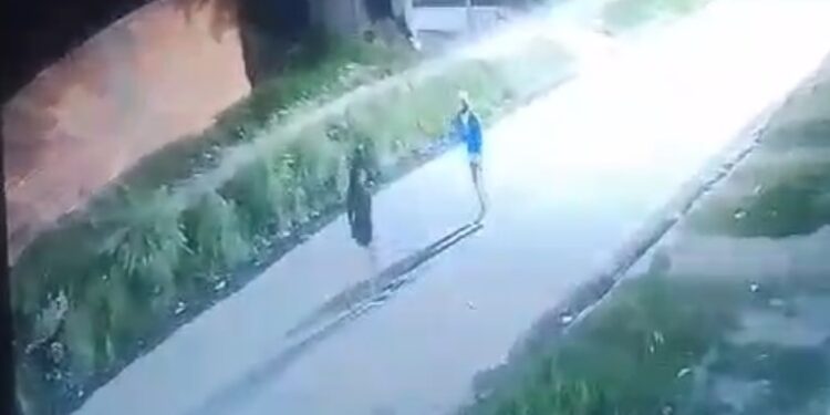 Celos mortales: una mujer apuñaló a su novio por lo vio hablando con una chica en La Matanza