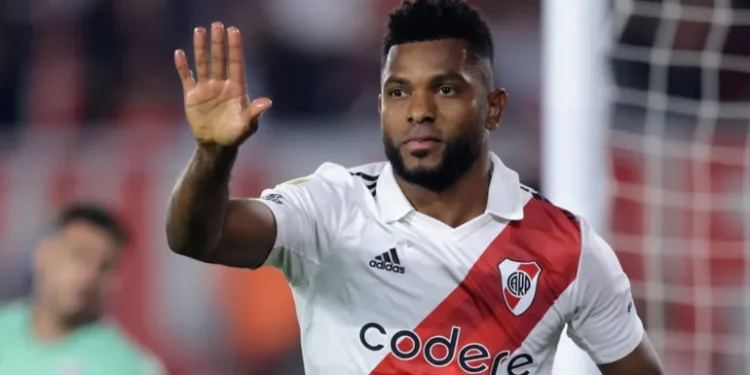 AHORA| Terrible denuncia: Acusan al delantero de River Miguel Borja de golpear a sus dos hijos