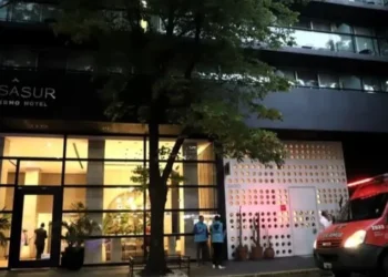 AHORA| Allanan el hotel donde murió el cantante de One Direction, Liam Payne