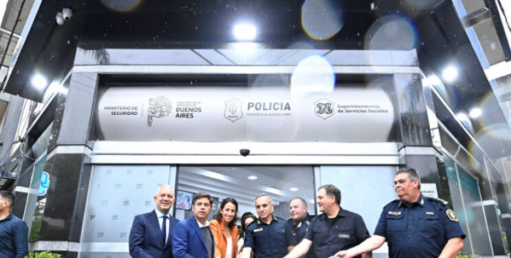 Inauguran la primera farmacia exclusiva para personal de la policía de la Provincia de Buenos Aires