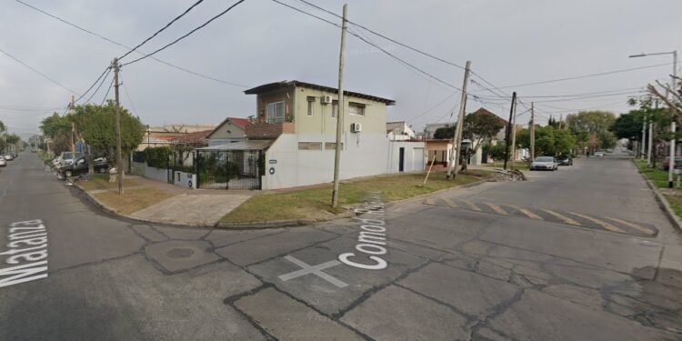 Avellaneda: un sargento recibió un disparo de un ladrón al que persiguió tras un robo