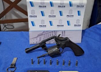 Quilmes: Tres ladrones detenidos tras el robo de un auto