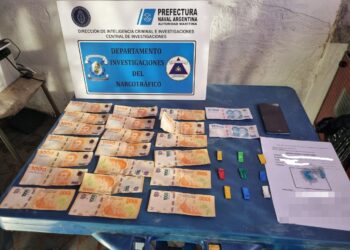 Secuestran drogas y municiones en la zona oeste del Gran Buenos Aires