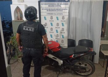 La Plata: Tras persecución y choque, detienen a un ladrón de 22 años