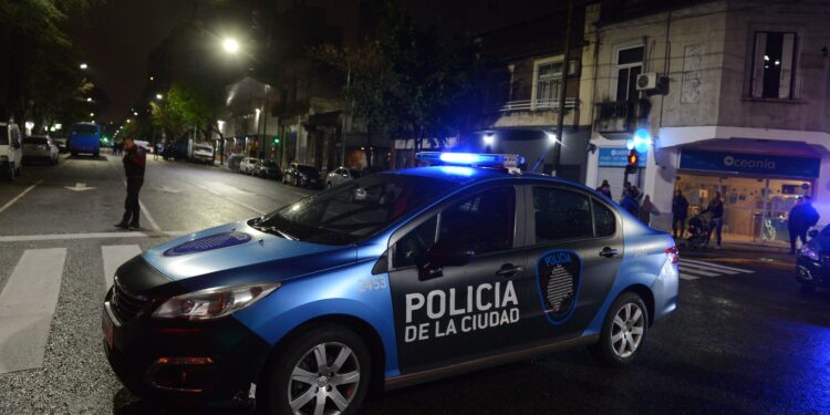Horror en Villa Urquiza: un sargento de la Policía Federal mató a su tía