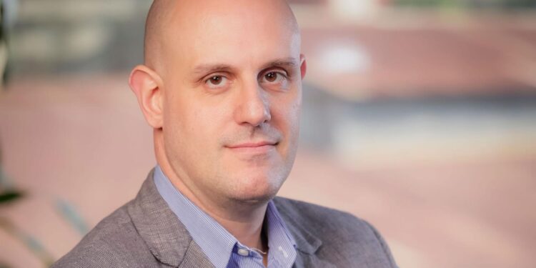 DESIGNAN A SEBASTIÁN MAZZUCCHELLI DIRECTOR GENERAL DE METROGAS