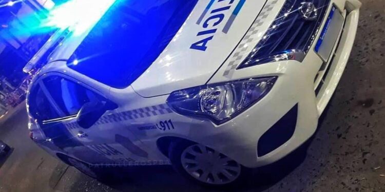 Grave: Un policía fue herido de un balazo en el rostro durante una persecución en Lanús
