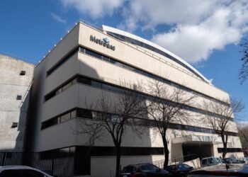 La empresa MetroGAS regularizó su deuda comercial y financiera