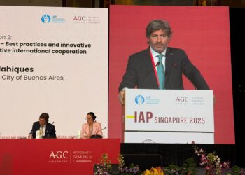 El fiscal general de la Ciudad, Juan Bautista Mahiques, fue releecto presidente de al Asociación Internacional de Fiscales