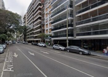 Tragedia en Flores: un bebé murió al caer por el hueco de un ascensor