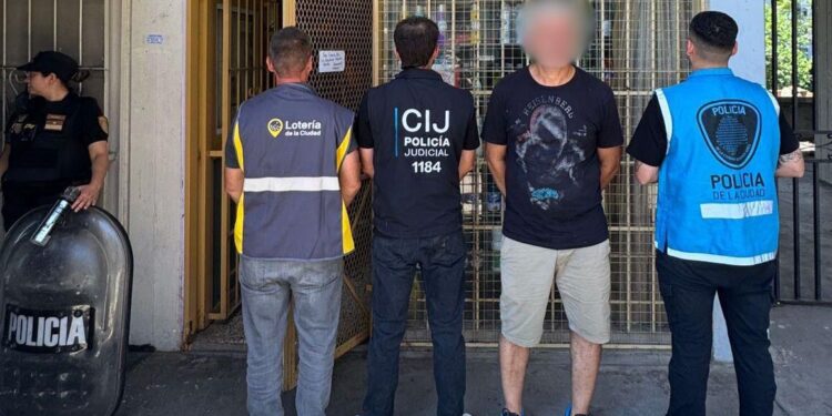 Una persona detenida tras varios allanamientos por quiniela clandestina