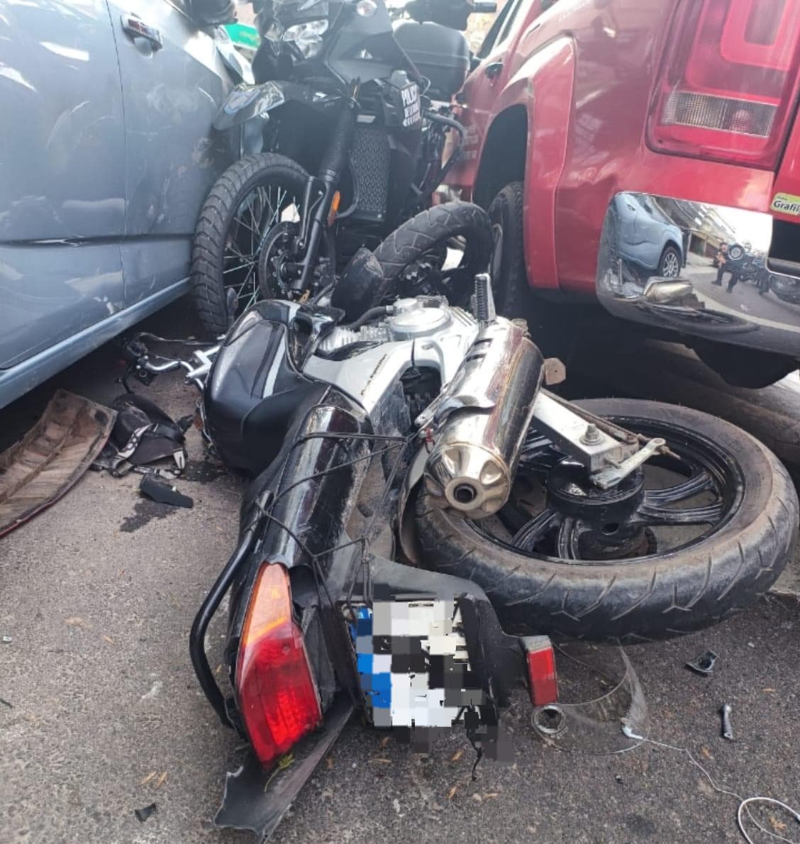 Detienen a dos motochorros tras una persecución en Flores