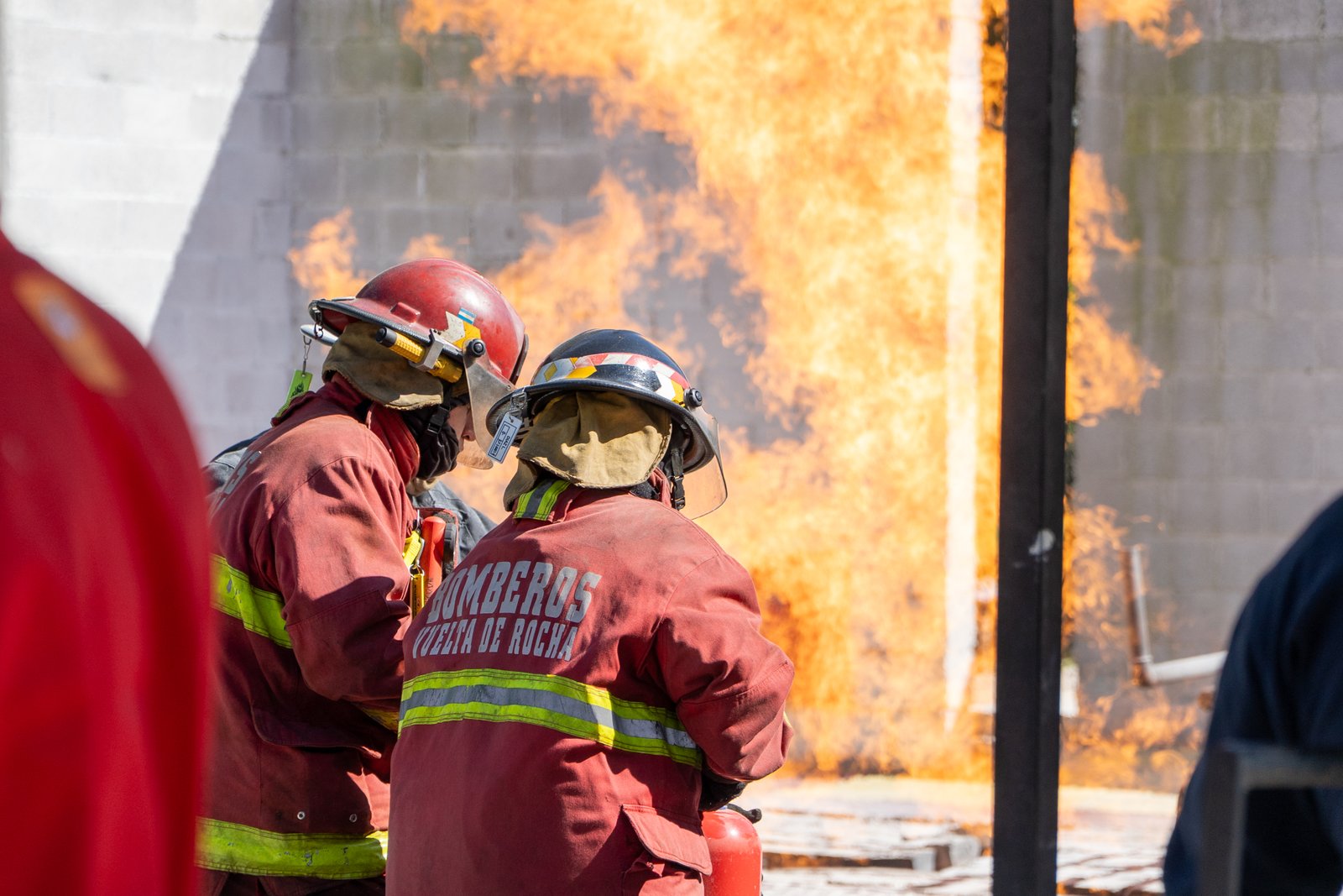 MetroGAS y Fundación Bomberos de Argentina formalizan su alianza para capacitaciones ante emergencias
